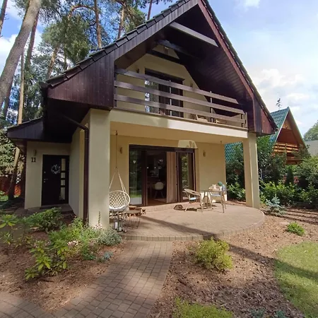 Dom Nad Miedwiem, * Morzyczyn (West Pomeranian)