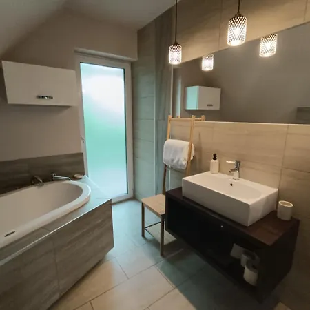 Dom Nad Miedwiem, Morzyczyn (West Pomeranian)