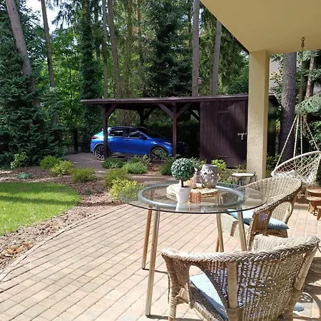 Dom Nad Miedwiem, Tatil Evi *